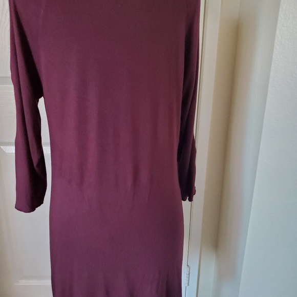 Caite Bordeux Embroidered 3/4 Long Sleeve V Neck Shark Bite Top Women's Size M - Picture 6 of 8